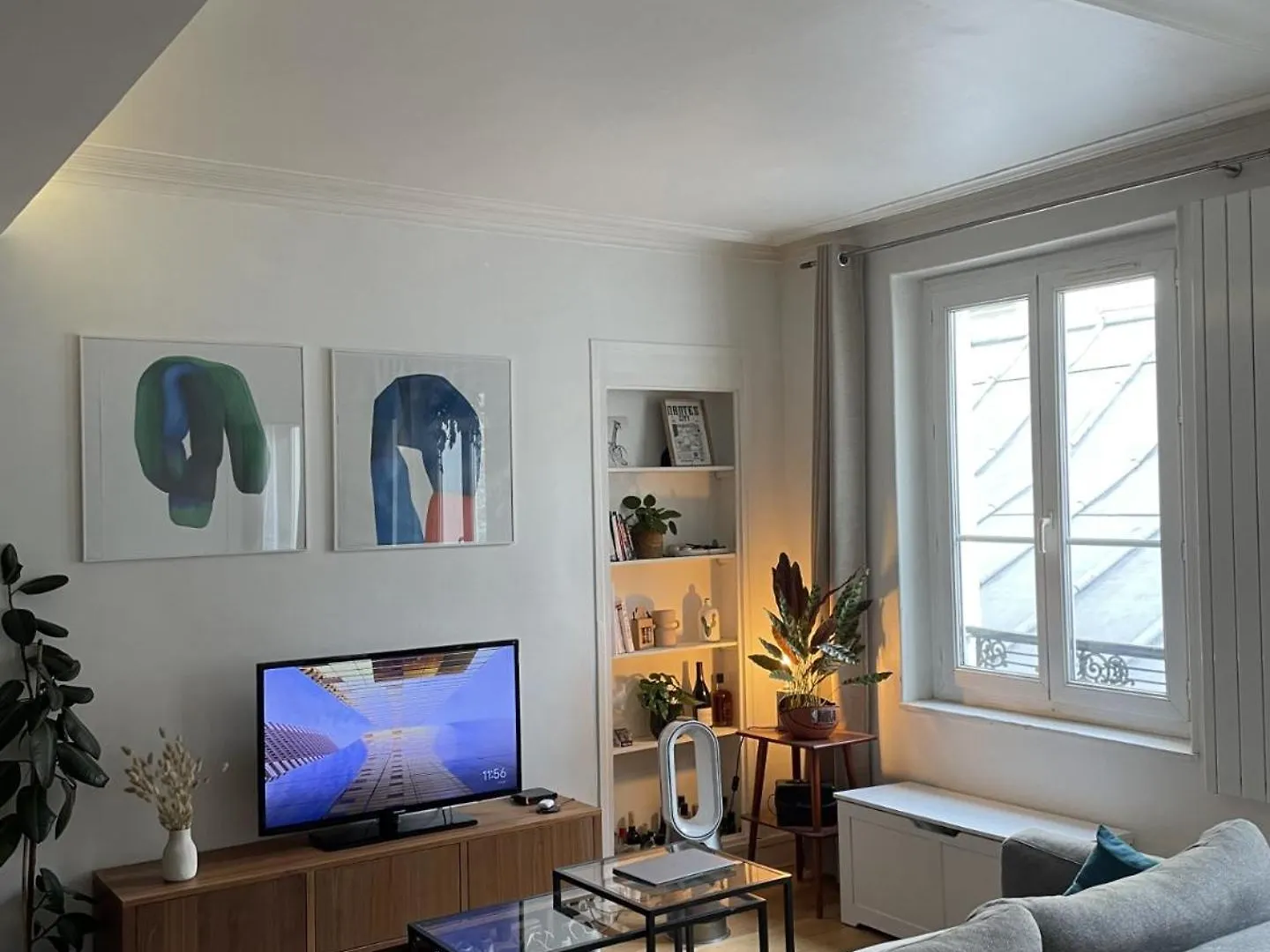 Batignolles-montmartre / Mathieu Apartment Paris